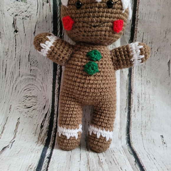 Crochet Gingerbread Boy Stuffed Amigurumi - Picture 7 of 11